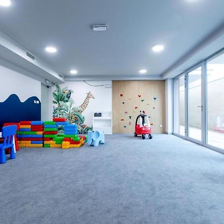 Apartament Faleza16 レバル エクステリア 写真