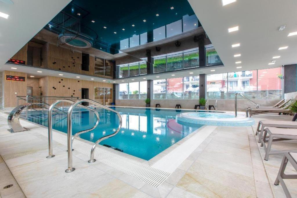 Apartament Faleza16 レバル エクステリア 写真