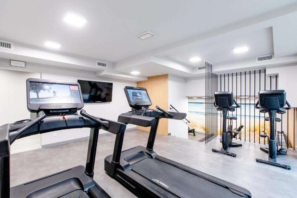 Apartament Faleza16 レバル エクステリア 写真