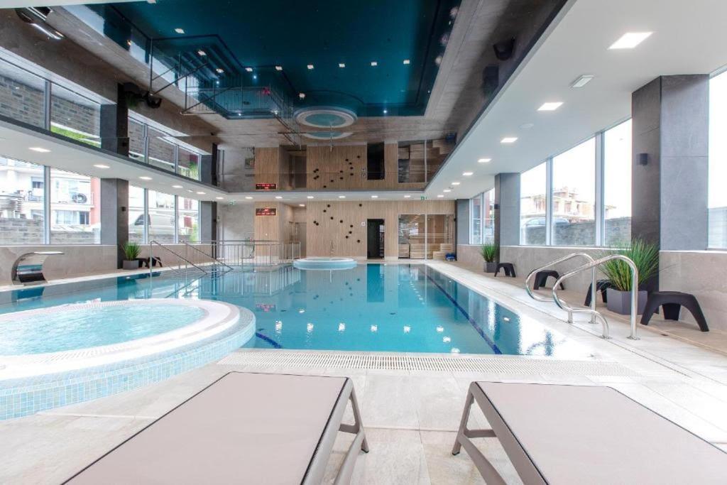 Apartament Faleza16 レバル エクステリア 写真
