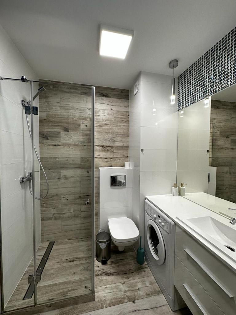 Apartament Faleza16 レバル エクステリア 写真